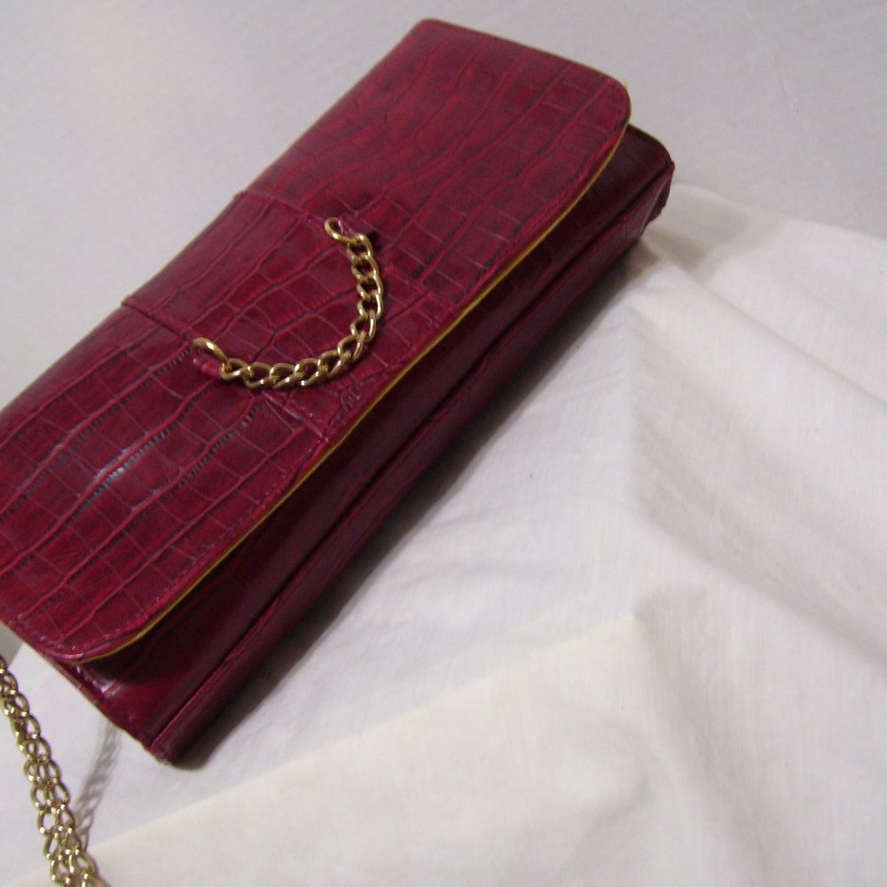 Fashion Clutch Handbag Burgundy Croc Design NWOT - Picture 3 of 4